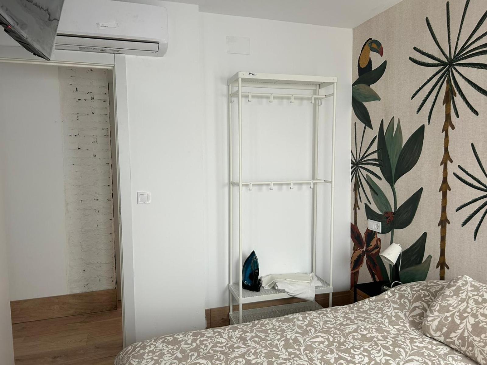 La Maison Del Mar Guest House Malaga Exterior photo