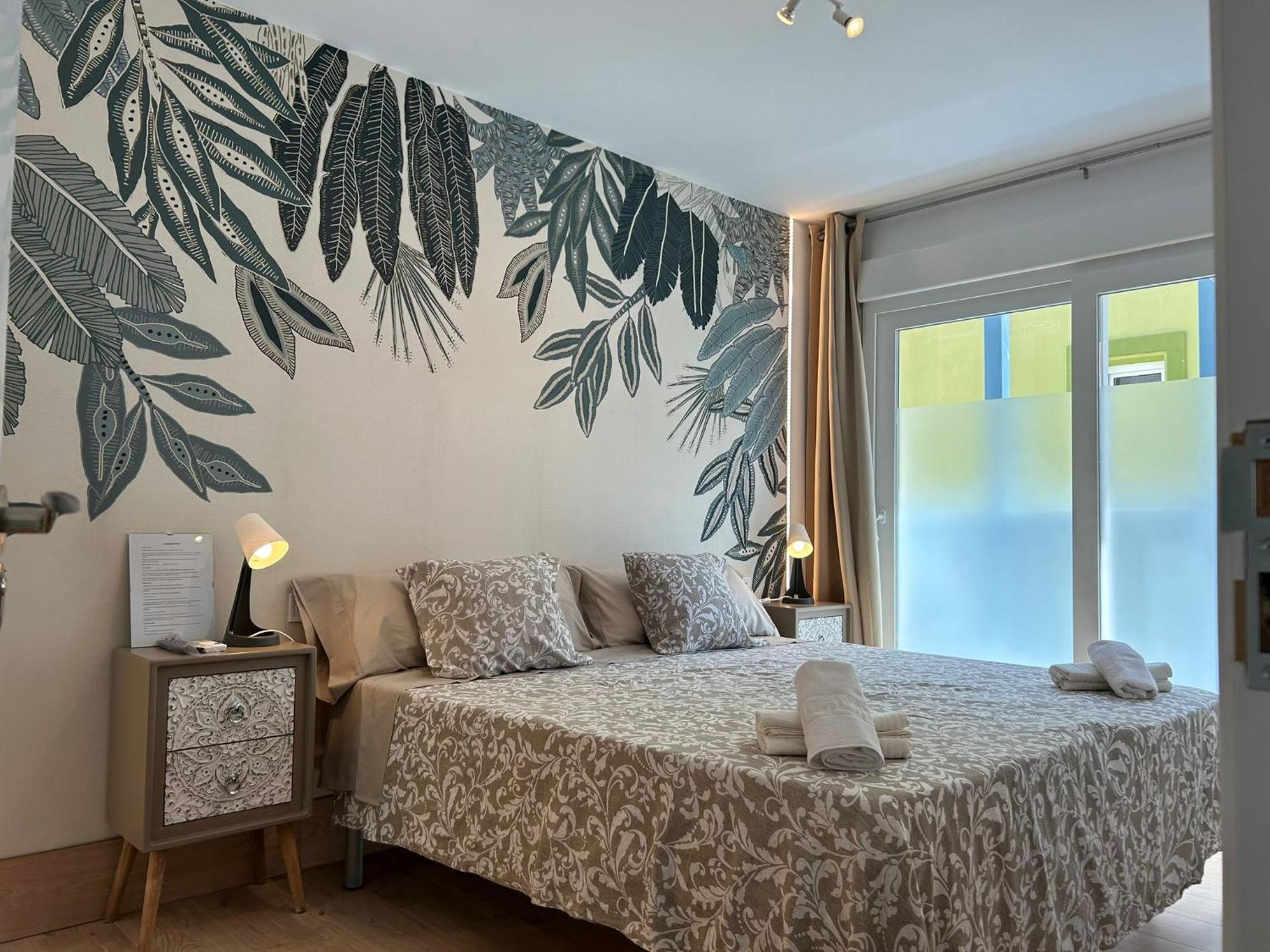 La Maison Del Mar Guest House Malaga Exterior photo